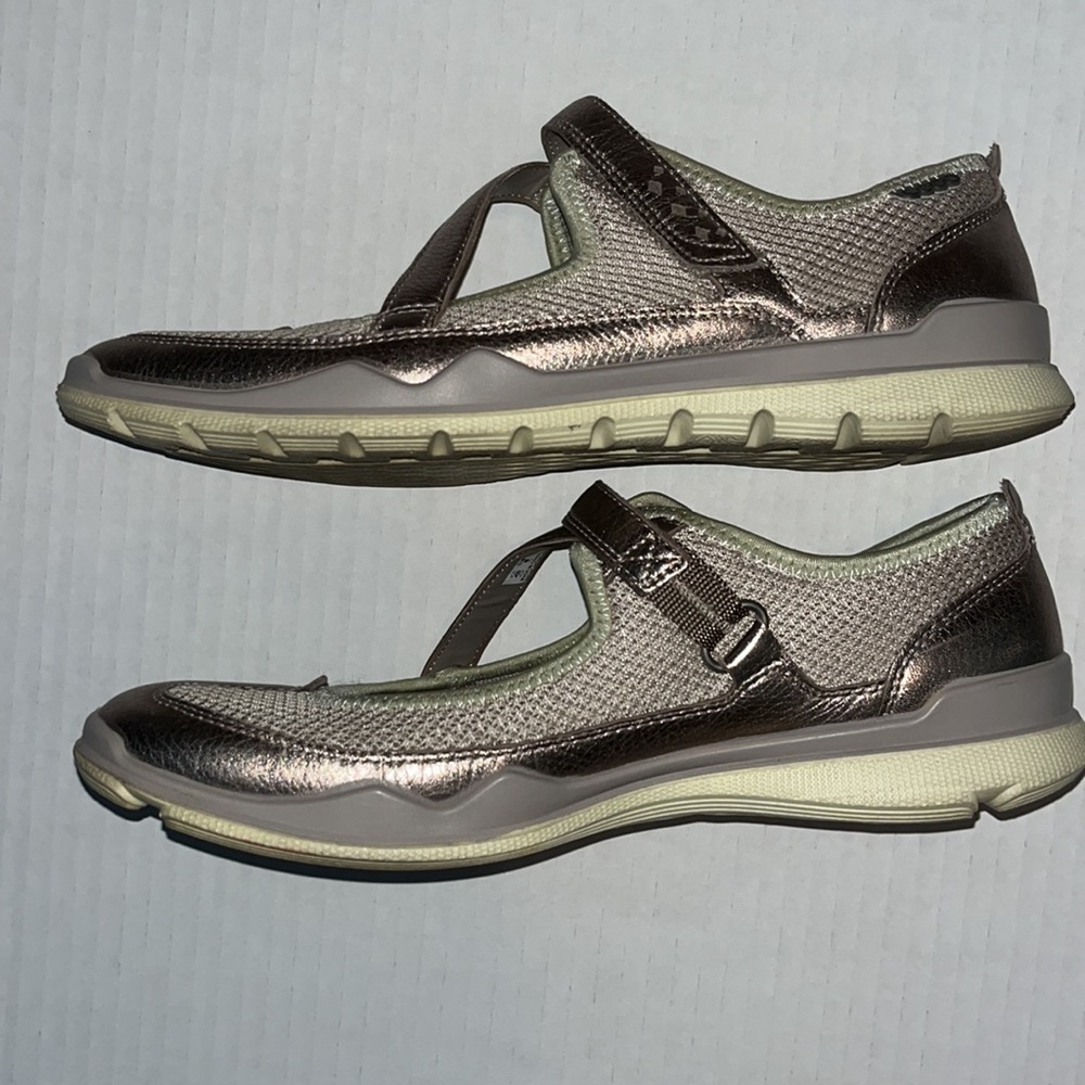 ECCO Women's Lynx Mary Jane Metallic Sneaker Comfort Shoe 9 (Europe 40) - Picture 5 of 7